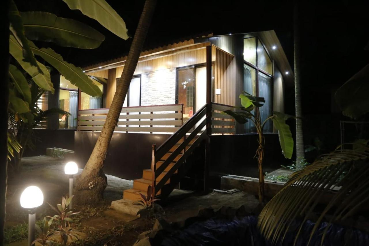 Seaswan Resort Alībāg Extérieur photo