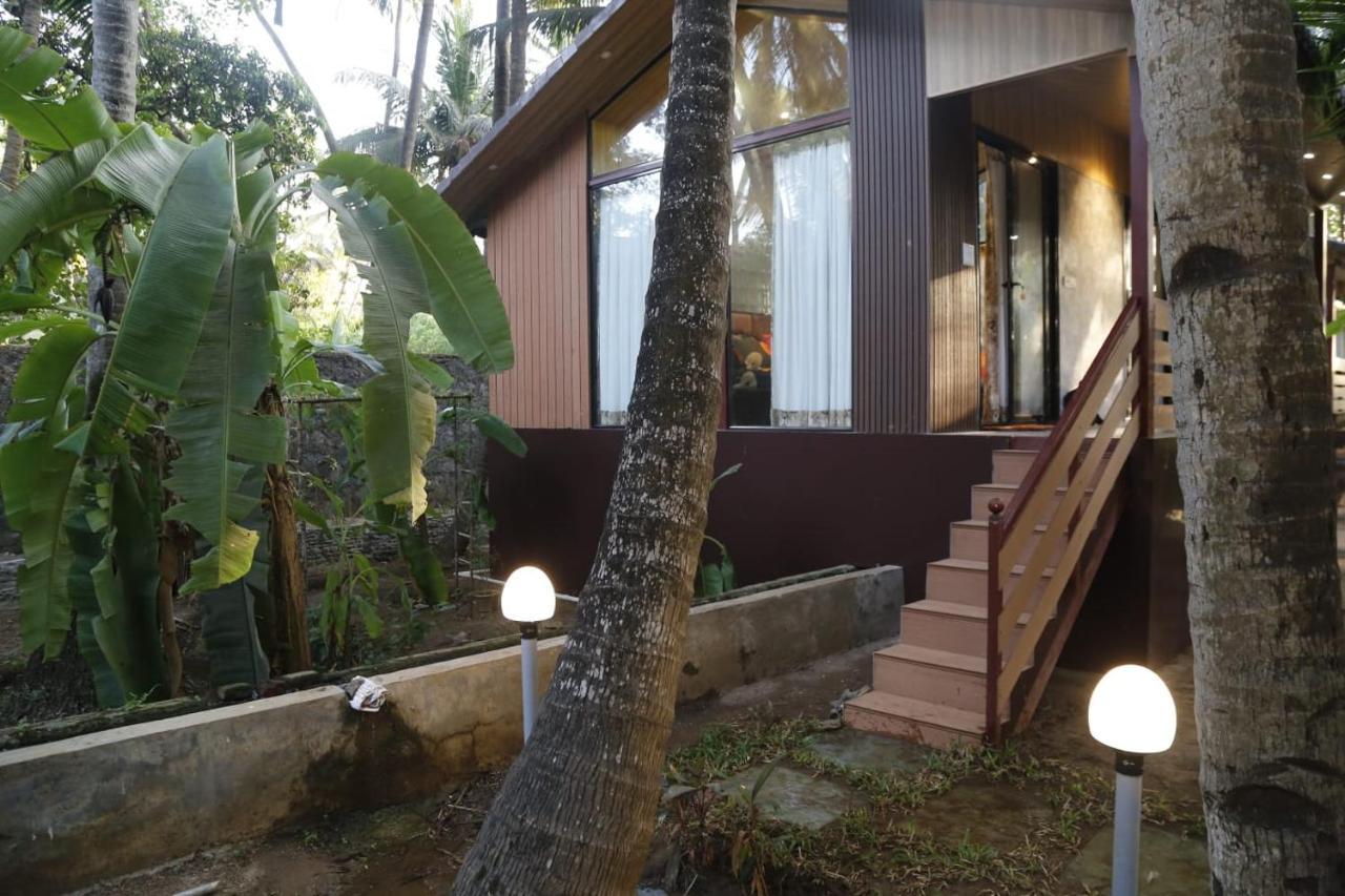 Seaswan Resort Alībāg Extérieur photo